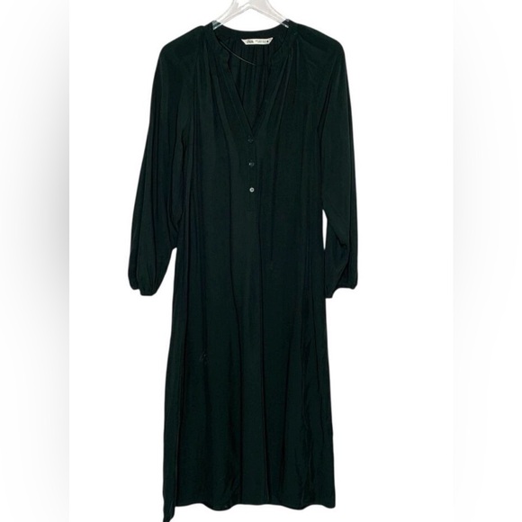 Zara Dresses & Skirts - Zara Green Women's Dress NWOT